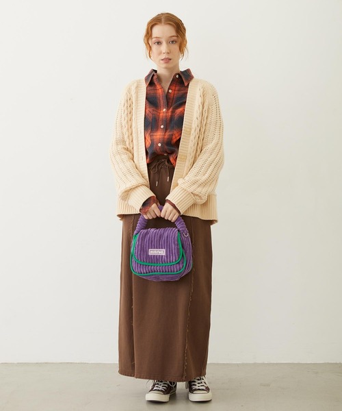 MILKFED.（ミルクフェド）の「CORDUROY PIPING BAG（ショルダーバッグ・レディース・ブラック/レッド/パープル・ONE SIZE）」の7枚目の写真