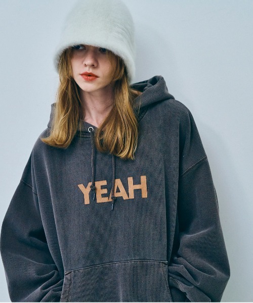 RNA（アールエヌエー）の「M2491 ＹＥＡＨピグメントフーディー（パーカー・レディース・ネイビー/ブラウン/ピンク・MEDIUM）」の2枚目の写真