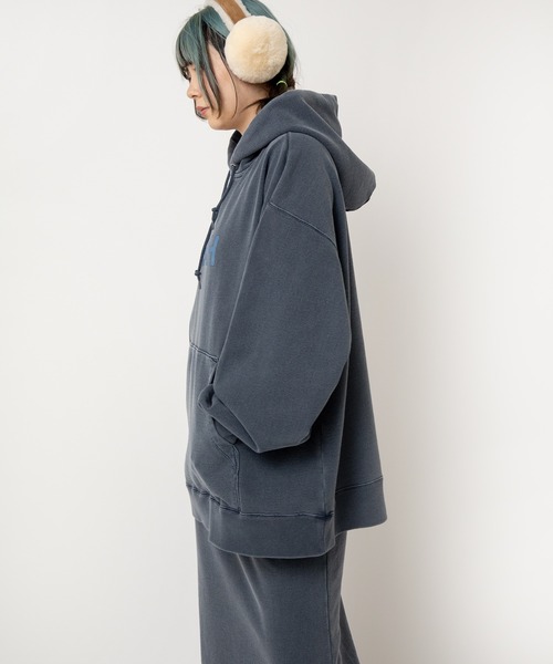 RNA（アールエヌエー）の「M2491 ＹＥＡＨピグメントフーディー（パーカー・レディース・ネイビー/ブラウン/ピンク・MEDIUM）」の8枚目の写真