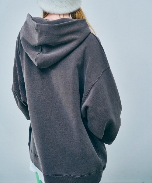 RNA（アールエヌエー）の「M2491 ＹＥＡＨピグメントフーディー（パーカー・レディース・ネイビー/ブラウン/ピンク・MEDIUM）」の21枚目の写真