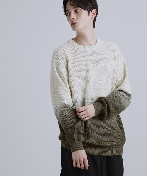 tk.TAKEO KIKUCHI（ティーケータケオキクチ）の「コットン畔編みグラデーションニット（ニット/セーター・メンズ・ライトグレー/オフホワイト/チャコールグレー・02/03/04）」の11枚目の写真