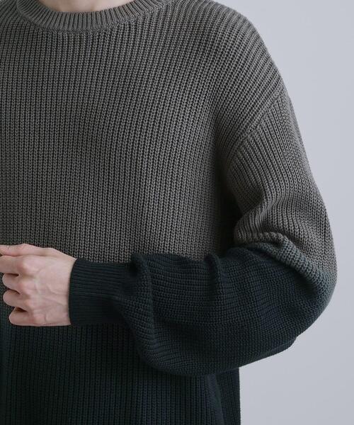 tk.TAKEO KIKUCHI（ティーケータケオキクチ）の「コットン畔編みグラデーションニット（ニット/セーター・メンズ・ライトグレー/オフホワイト/チャコールグレー・02/03/04）」の9枚目の写真