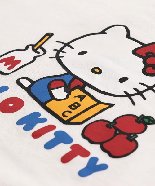 sanrio(サンリオ)の「〈サンリオ〉ハローキティ/裏毛トレーナー(スウェット・レディース・ブラック/ホワイト・LARGE/MEDIUM)」の12枚目の写真
