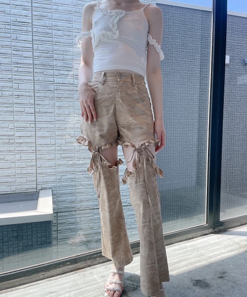 lilLilly（リルリリー）の「スターフリルキャミソール（キャミソール・レディース・ブラック/ホワイト/グレー・FREE）」の8枚目の写真