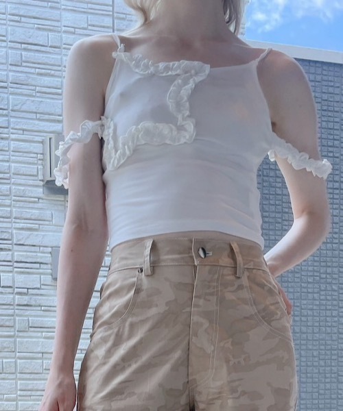 lilLilly（リルリリー）の「スターフリルキャミソール（キャミソール・レディース・ブラック/ホワイト/グレー・FREE）」の10枚目の写真