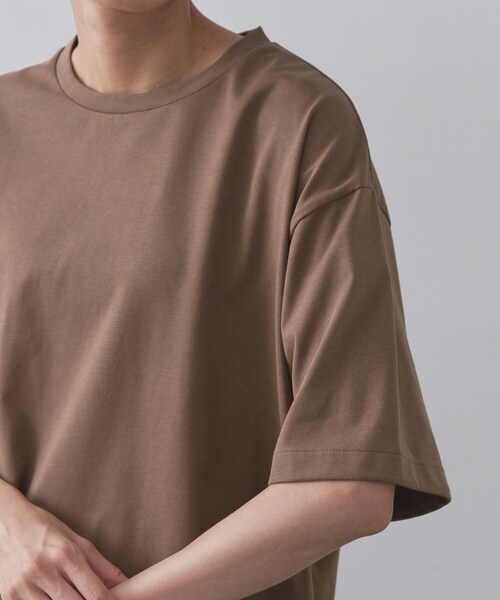 OPAQUE.CLIP(オペークドットクリップ)の「裾ドロストTシャツ【洗濯機洗い可】(Tシャツ/カットソー・レディース・ホワイト/ブラック/ダークブラウン・40/38)」の20枚目の写真