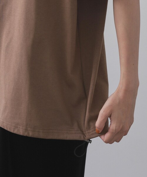 OPAQUE.CLIP(オペークドットクリップ)の「裾ドロストTシャツ【洗濯機洗い可】(Tシャツ/カットソー・レディース・ホワイト/ブラック/ダークブラウン・40/38)」の21枚目の写真