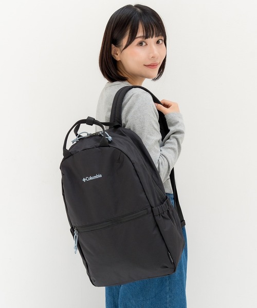 Columbia(コロンビア)の「軽量 ナイロン20Lバックパック 洗濯機可(バックパック/リュック・レディース・ブラック×ブルー/ブラック/ネイビー・FREE)」の19枚目の写真