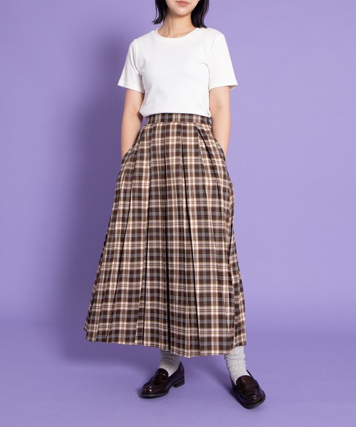 PUNYUS（プニュズ）の「チェックプリーツロングスカート（スカート・レディース・ブラウン/ブルー・1/2/3/4）」の3枚目の写真