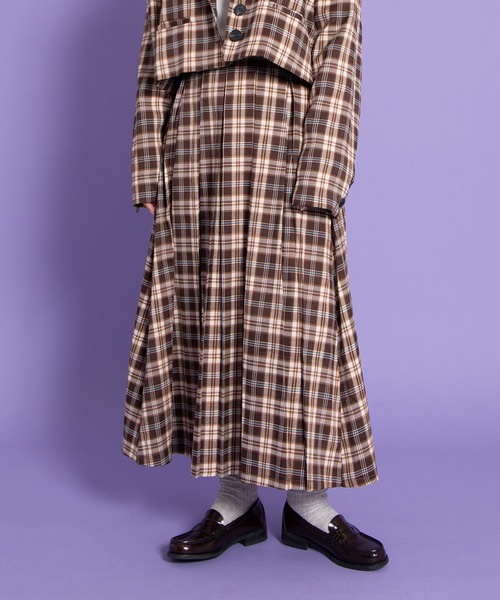 PUNYUS（プニュズ）の「チェックプリーツロングスカート（スカート・レディース・ブラウン/ブルー・1/2/3/4）」の10枚目の写真