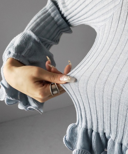 me+em select(ミームセレクト)の「【 5color 】シアーフリル長袖リブニットカーディガン / sheer frill long-sleeve ribbed knit cardigan(カーディガン/ボレロ・レディース・ブルー/グレー/チャコール/ブラック/アイボリー・FREE)」の14枚目の写真