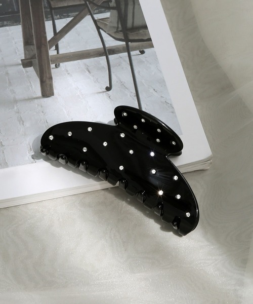 colleca la（コレカラ）の「ドットストーン バンスクリップ（バレッタ/ヘアクリップ・レディース・ブラック/ホワイト・FREE）」の2枚目の写真