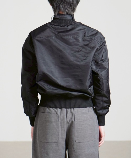 Chikashitsu +(チカシツプラス)の「【Chikashitsu +】zip up design bomber blouson / 【チカシツプラス】ジップアップデザインボンバーブルゾン(MA-1・メンズ・ブラック・S/L)」の19枚目の写真