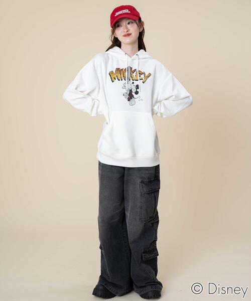 Disney(ディズニー)の「∴WEGO/DISNEYグラフィックプルパーカー(パーカー・メンズ・ホワイト/スミクロ・LARGE/MEDIUM)」の8枚目の写真