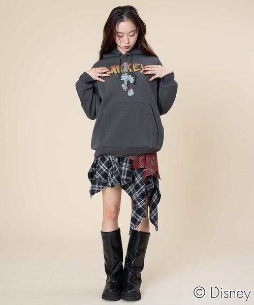 Disney(ディズニー)の「∴WEGO/DISNEYグラフィックプルパーカー(パーカー・メンズ・ホワイト/スミクロ・LARGE/MEDIUM)」の11枚目の写真