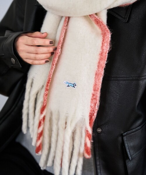 PENNEYS（ぺニーズ）の「【PENNEYS（ぺニーズ）別注】配色ラインマフラー（マフラー・レディース・オフホワイト/グレー/ブラック/ブラウン・FREE）」の6枚目の写真