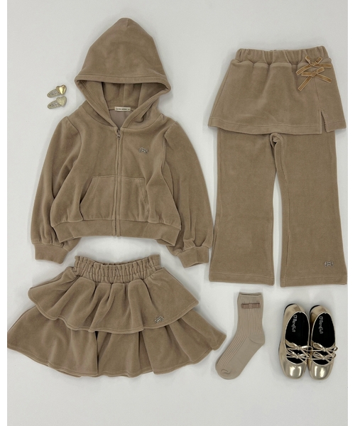 Lycee mine(リセマイン)の「【もっちりベロア】【セットアップ可】ギャザースリーブジップパーカ(パーカー・キッズ・ベージュ/ブラック/ピンク/エメラルド/チャコール・130cm/100cm/150cm/120cm/110cm/140cm)」の20枚目の写真