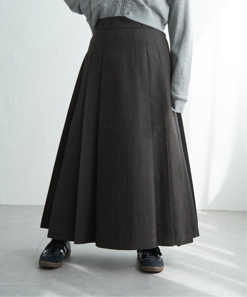VENCEEXCHANGE（ヴァンスエクスチェンジ）の「Dickies ディッキーズ プリーツスカート（スカート・レディース・チャコール/ブラウン・M）」の2枚目の写真