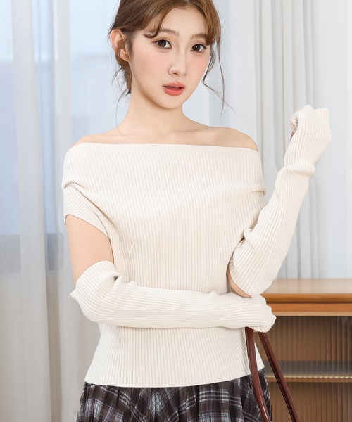 Anely（アネリー）の「アームカバー付き オフショル リブ ニット プルオーバー（ニット/セーター・レディース・グレー/ブラック/アイボリー/ベージュ/ブラウン・FREE）」の10枚目の写真
