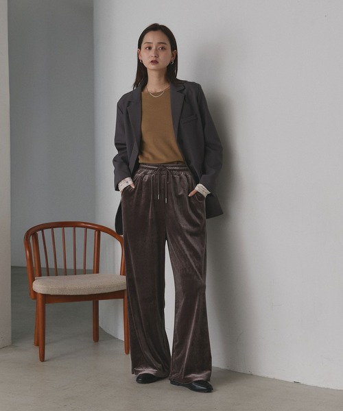 ad thie(アドティエ)の「ベロア イージーロングパンツ(その他パンツ・レディース・ダークブラウン/ブラック/チャコール・FREE)」の16枚目の写真