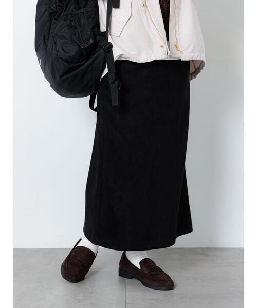 Lugnoncure(ルノンキュール)の「【選べる着丈】スウェード調タイトスカート(スカート・レディース・ブラック/グレー/ブラウン/ピンク・フリー(M)/フリー(L))」の2枚目の写真