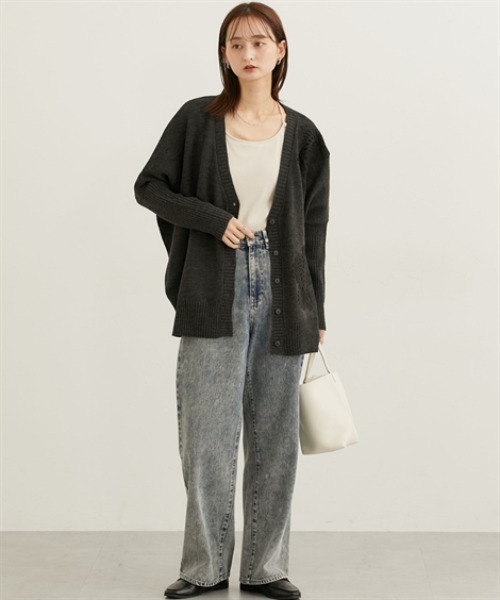 nissen（ニッセン）の「肩レースデザインオーバーサイズドルマンカーディガン（ニット/セーター・レディース・チャコールグレー/ブラック・FREE）」の14枚目の写真