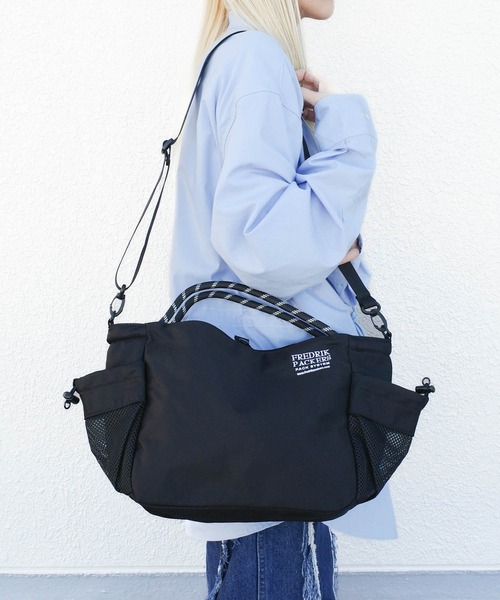 FREDRIK PACKERS(フレドリックパッカーズ)の「【FREDRIK PACKERS】2WAY PLAY TOTE ショルダー トートバッグ(トートバッグ・レディース・ブラック・FREE)」の12枚目の写真