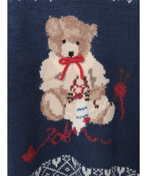 三つ子のくまの冬支度柄編み込みフード付きニット