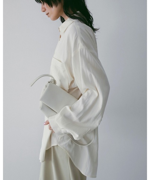 anuke（アンヌーク）の「Ecoleather Wrap Bag（トートバッグ・レディース・ブラック/アイボリー・FREE）」の5枚目の写真