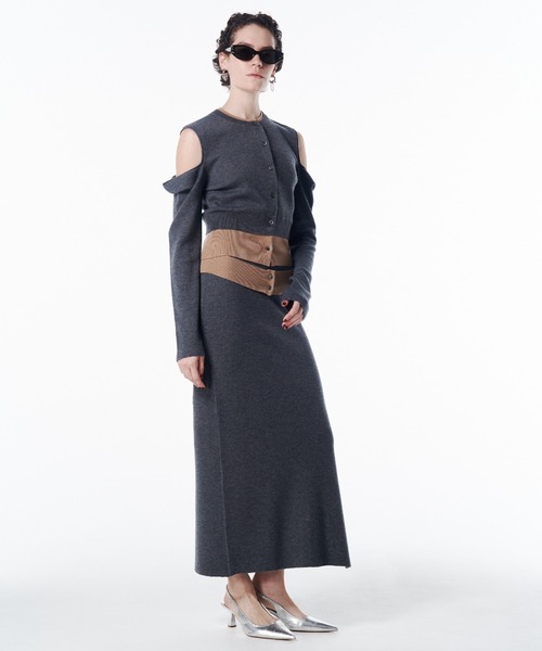 JOSE MOON(ジョゼムーン)の「CUTTING LAYERED KNIT DRESS/カッティングレイヤードニットドレス(ワンピース・レディース・グレー/ブラック・FREE)」の3枚目の写真