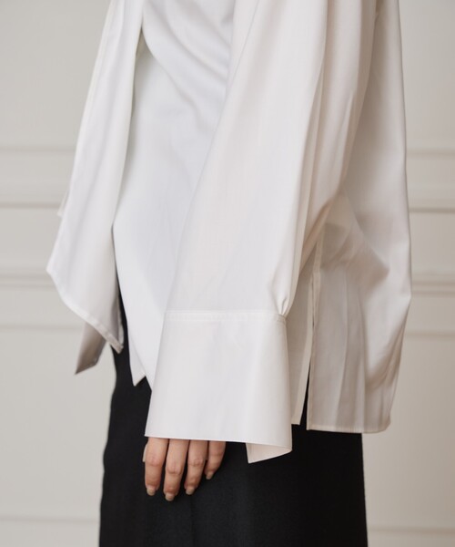 IENA LA BOUCLE（イエナラブークル）の「IENA LA BOUCLE コットンフロンタブルボウタイブラウス（シャツ/ブラウス・レディース・ブルー/ホワイト・FREE）」の7枚目の写真