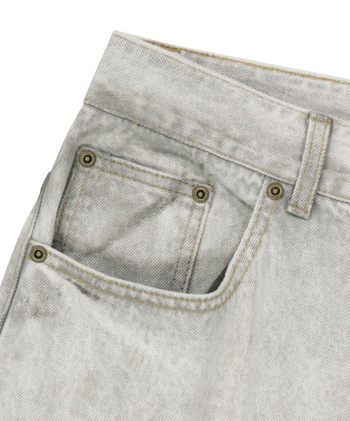 WKNDRS(ウィーキャンドース)の「FACE DENIM PANTS (S.GREY)(デニムパンツ・レディース・その他・MEDIUM/LARGE/X-LARGE/SMALL)」の3枚目の写真