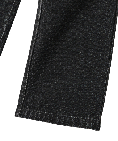 WOOALONG(ウアロン)の「Grain Curved Seam Washed Denim Pants - BLACK(デニムパンツ・メンズ・ブラック・SMALL/MEDIUM/LARGE)」の9枚目の写真
