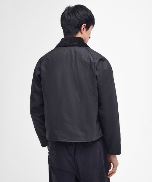 Kinetics(キネティクス)の「Barbour Spey Wax Short Jacket(バブアー スペイ ワックス ショート ジャケット)(ブルゾン・メンズ・ブラック系・X-SMALL/SMALL/MEDIUM)」の4枚目の写真