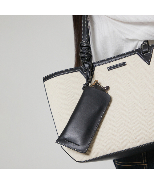 LAP（ラップ）の「MOVE CANVAS SHOPPER BAG AR7AB820（トートバッグ・レディース・ブラック/ブラウン・FREE）」の3枚目の写真