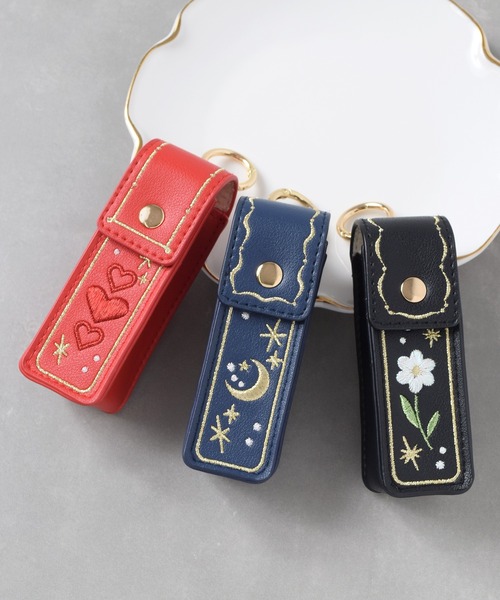 Flowering(フラワーリング)の「フラワー/月/ハート/刺繍/リップケース(その他小物・レディース・ブラック/ブルー/レッド・FREE)」の4枚目の写真
