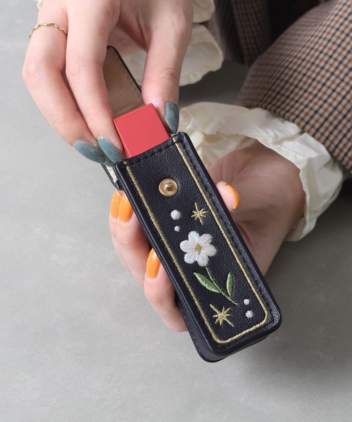 Flowering(フラワーリング)の「フラワー/月/ハート/刺繍/リップケース(その他小物・レディース・ブラック/ブルー/レッド・FREE)」の8枚目の写真