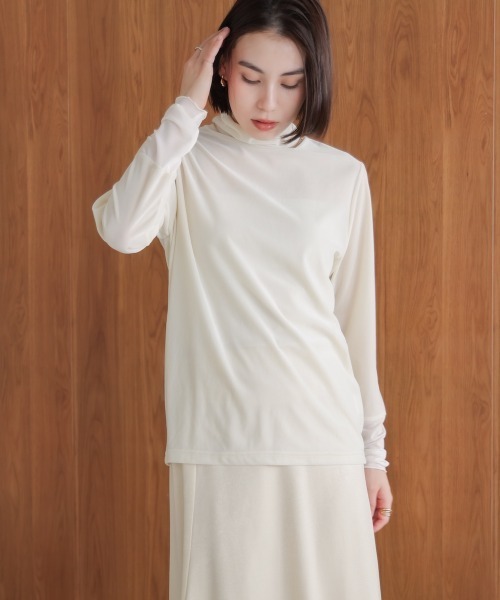 Bou Jeloud(ブージュルード)の「シアーベロアインナー(Tシャツ/カットソー・レディース・オフホワイト/グレー/グリーン/ブラック・FREE)」の5枚目の写真