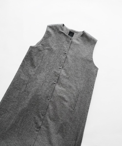 オオカミとフクロウ（オオカミとフクロウ）の「フクロウとたなびく千鳥のスローダンス（ワンピース・レディース・ブラック系その他/ベージュ系その他・FREE）」の11枚目の写真