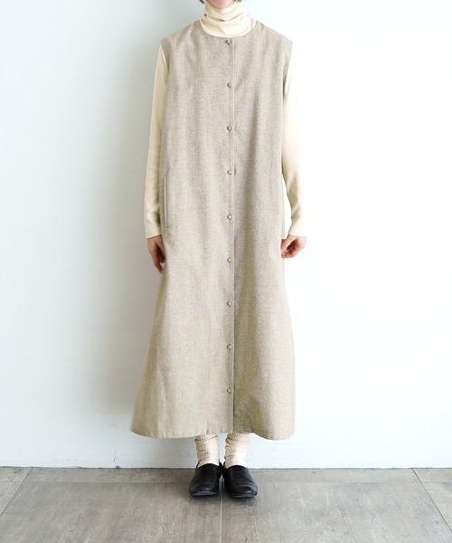 オオカミとフクロウ（オオカミとフクロウ）の「フクロウとたなびく千鳥のスローダンス（ワンピース・レディース・ブラック系その他/ベージュ系その他・FREE）」の3枚目の写真