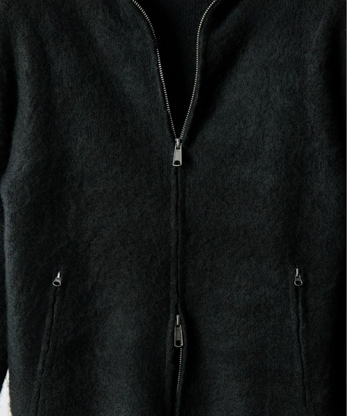 INTER FACTORY（インターファクトリー）の「takumu（MUU STUDIO） - Shaggy full-zip knit hoodie / シャギーフルジップニットパーカー（パーカー・メンズ・チャコールグレー/ブラック・3/2）」の22枚目の写真