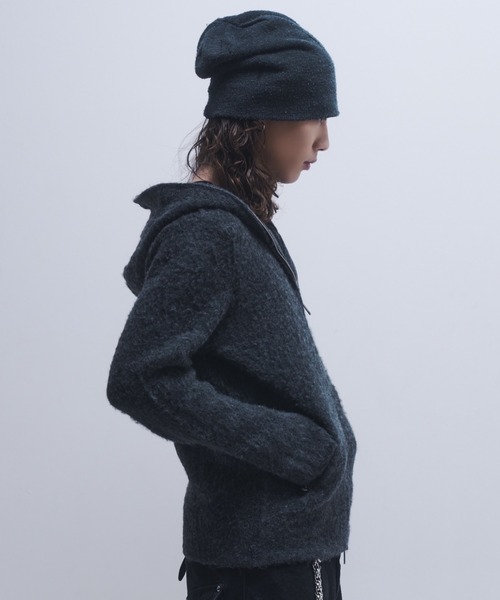 INTER FACTORY（インターファクトリー）の「takumu（MUU STUDIO） - Shaggy full-zip knit hoodie / シャギーフルジップニットパーカー（パーカー・メンズ・チャコールグレー/ブラック・3/2）」の8枚目の写真