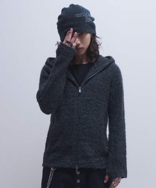 INTER FACTORY（インターファクトリー）の「takumu（MUU STUDIO） - Shaggy full-zip knit hoodie / シャギーフルジップニットパーカー（パーカー・メンズ・チャコールグレー/ブラック・3/2）」の7枚目の写真