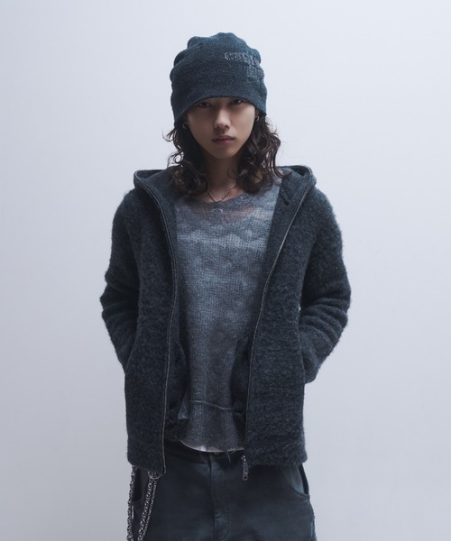 INTER FACTORY（インターファクトリー）の「takumu（MUU STUDIO） - Shaggy full-zip knit hoodie / シャギーフルジップニットパーカー（パーカー・メンズ・チャコールグレー/ブラック・3/2）」の6枚目の写真