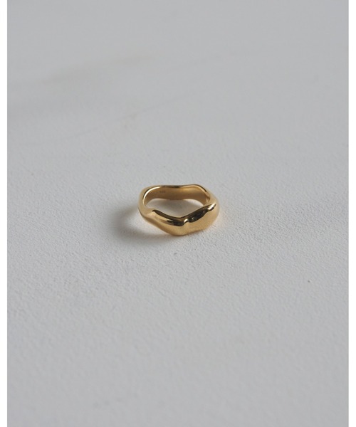 anuke（アンヌーク）の「Nuance Flow Ring（リング・レディース・シルバー/ゴールド・#11/#13）」の8枚目の写真