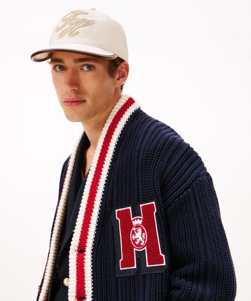 TOMMY HILFIGER(トミーヒルフィガー)の「スクリプトエレベート5パネルキャップ(キャップ・メンズ・ブラック/マルチ・FREE)」の8枚目の写真