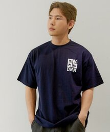 DE GRAND MATIN（ディグランドマーティン）の「Unisex logo short-sleeved t-shirt in navy（Tシャツ/カットソー・メンズ）」