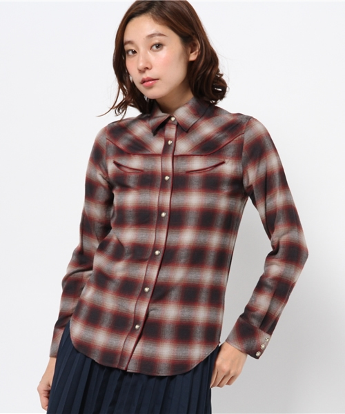 OUTLET（アウトレット）の「【Sheta】オンブレチェックウェスタンシャツ（シャツ/ブラウス・レディース・レッド/ブラック・FREE）」の2枚目の写真