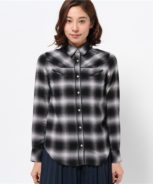 OUTLET（アウトレット）の「【Sheta】オンブレチェックウェスタンシャツ（シャツ/ブラウス・レディース・レッド/ブラック・FREE）」の3枚目の写真