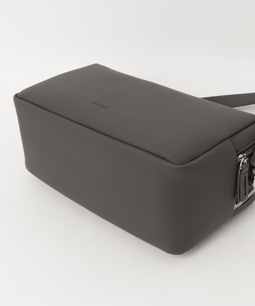 ADD CULUMN(アドカラム)の「ADD CULUMN(アドカラム) TABLET BOX(ショルダーバッグ・レディース・ダークグレー/アイボリー/イエロー・F)」の15枚目の写真